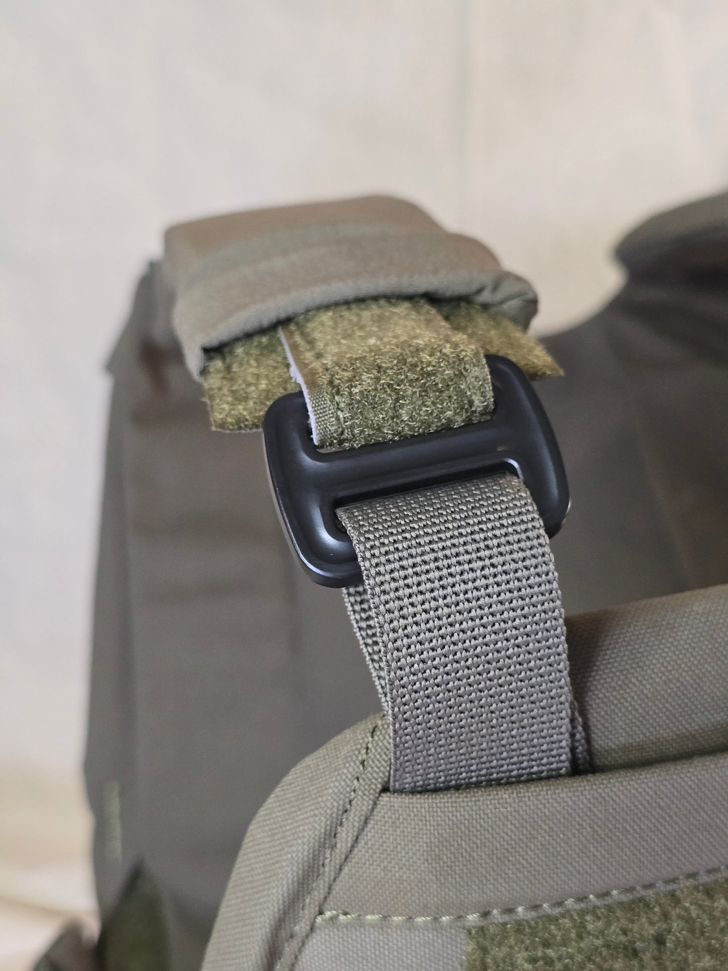 Green - Carbon Plate Carrier