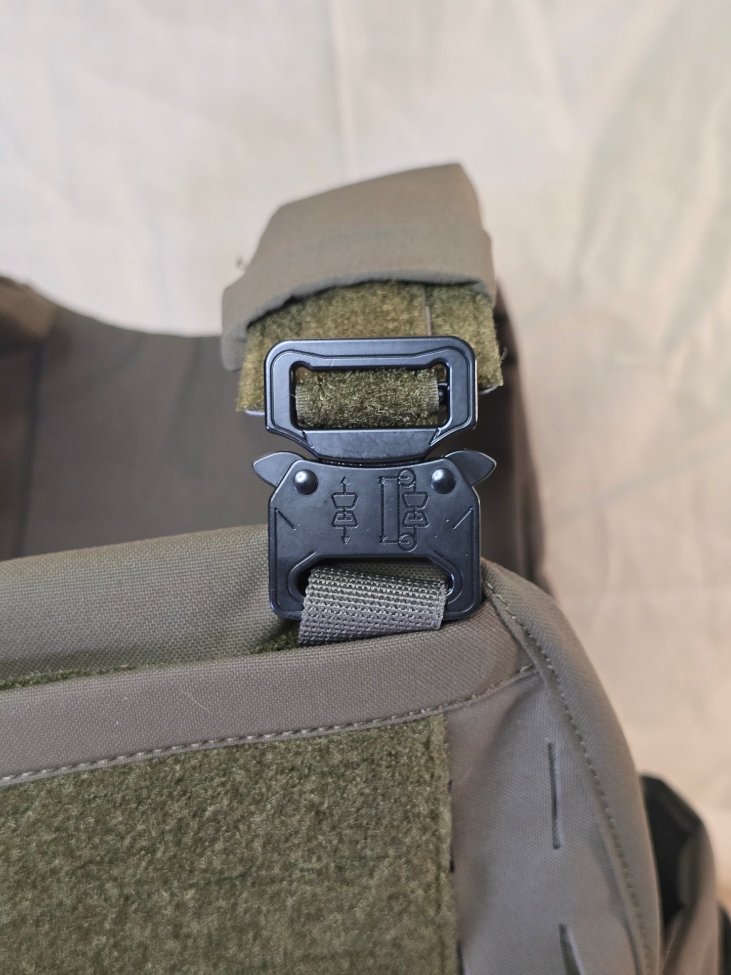 Green - Carbon Plate Carrier